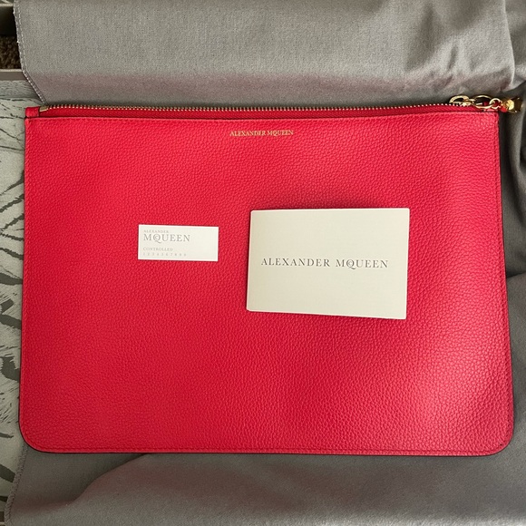 Alexander McQueen Leather Pouch - Picture 10 of 10